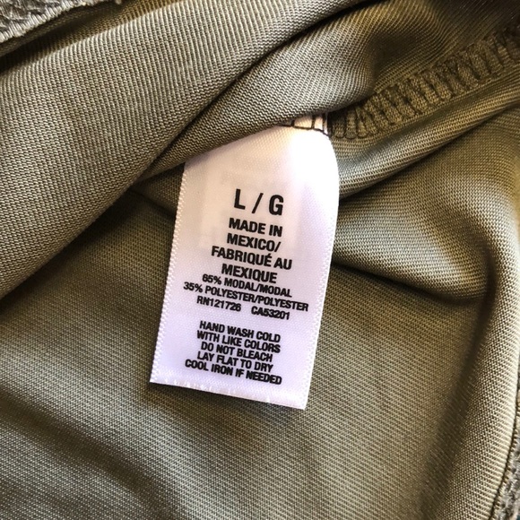 Olive colored long sleeve - Picture 3 of 4